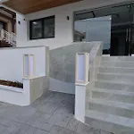 Anassa Aparthotel 4*