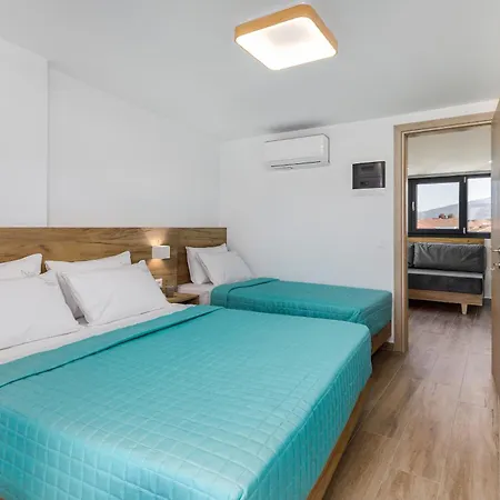 מלון דירות Anassa לפטוקריה