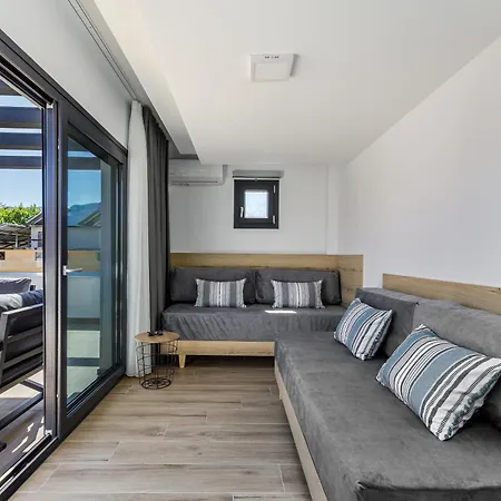 מלון דירות Anassa לפטוקריה