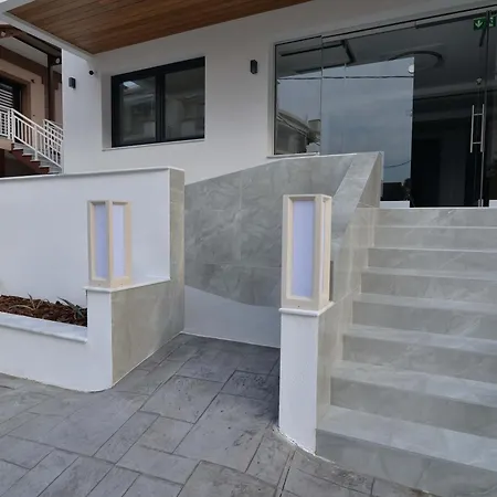 Anassa شقة فندقية 4*