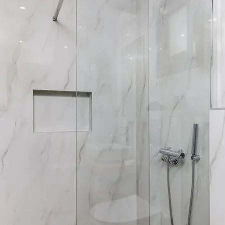 Anassa Aparthotel 4*